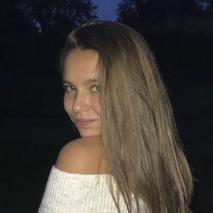 Meet your Posher, Zoe